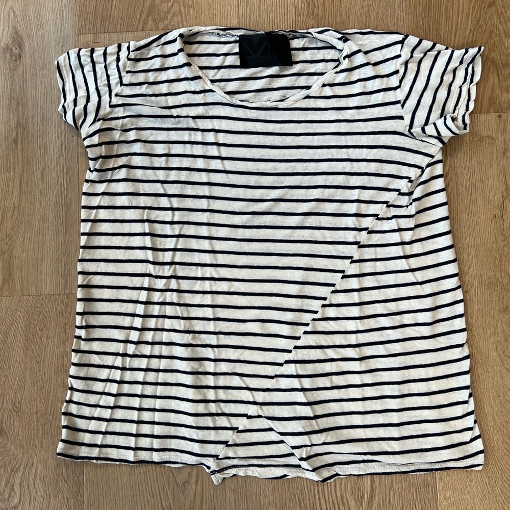 Jenni Kayne navy and cream linen blend tee shirt